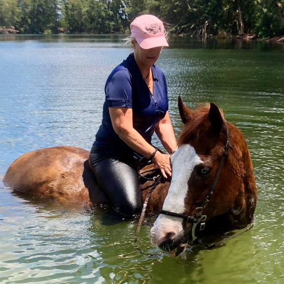 Meet your Posher, Kimberly - Picture 1 of 1